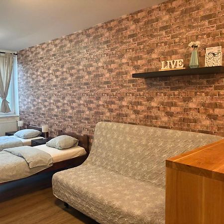 Zizkov Cosy Studio Apartments Praga Exterior foto