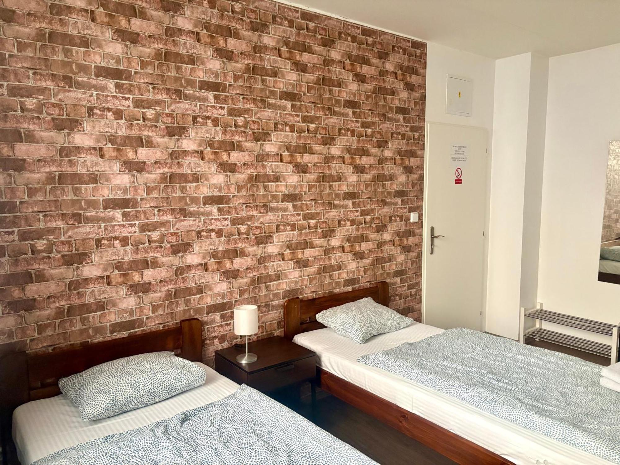 Zizkov Cosy Studio Apartments Praga Exterior foto