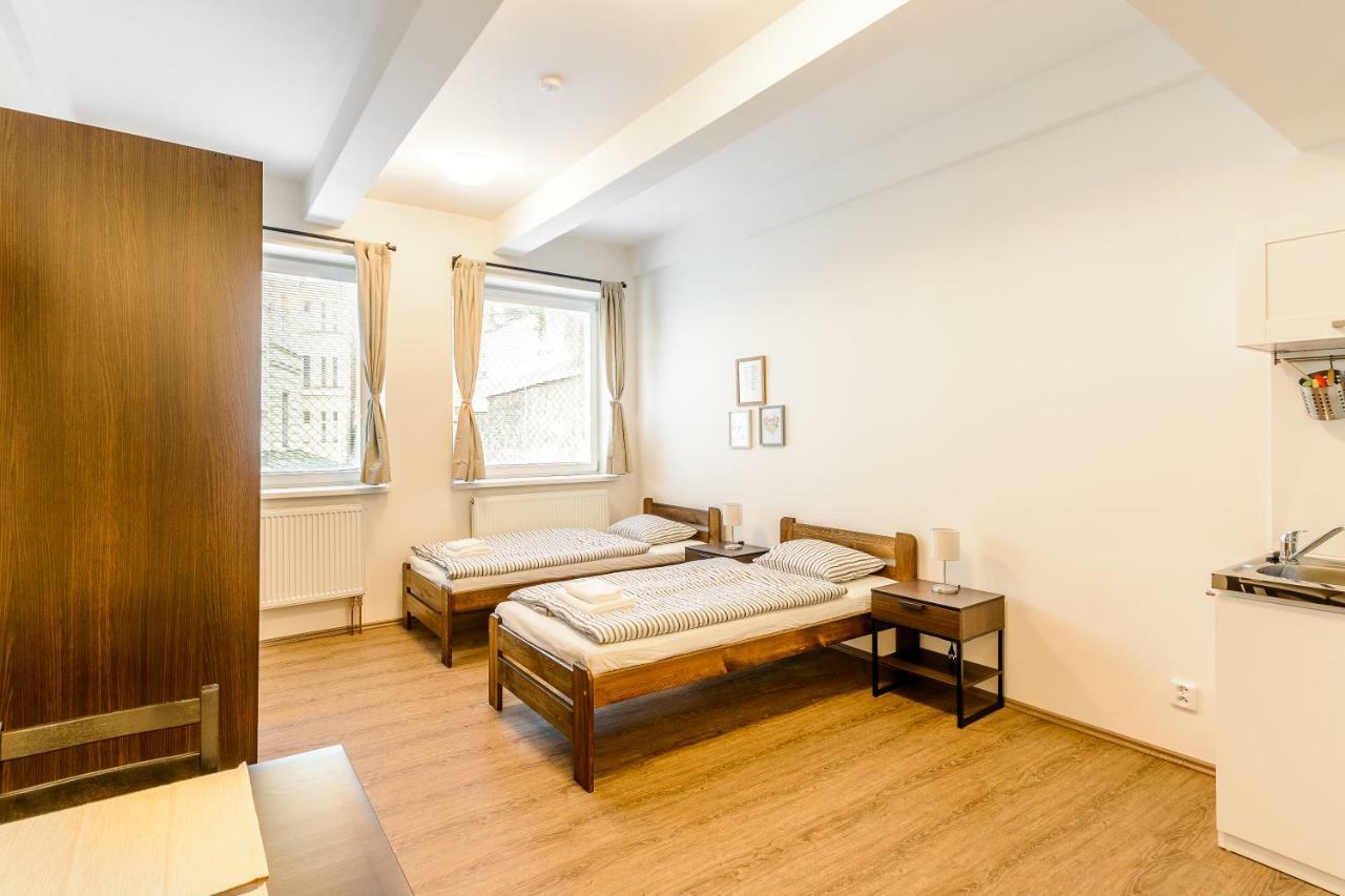 Zizkov Cosy Studio Apartments Praga Exterior foto